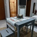 Lovely With Beautiful Garden Апартаменты Кавала