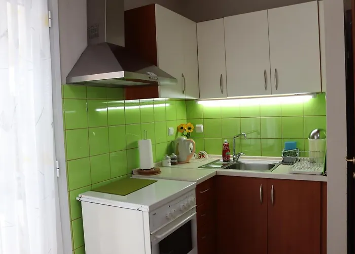 Lovely With Beautiful Garden Appartement Kavala