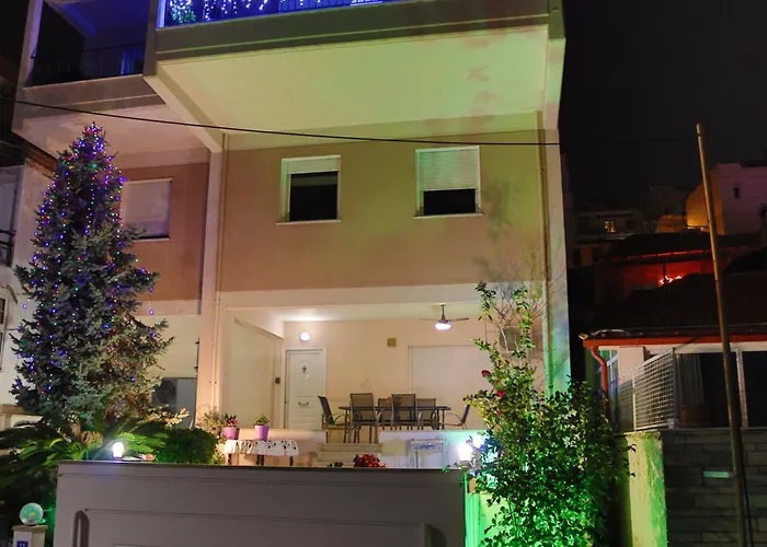 Lovely With Beautiful Garden Appartement Kavala