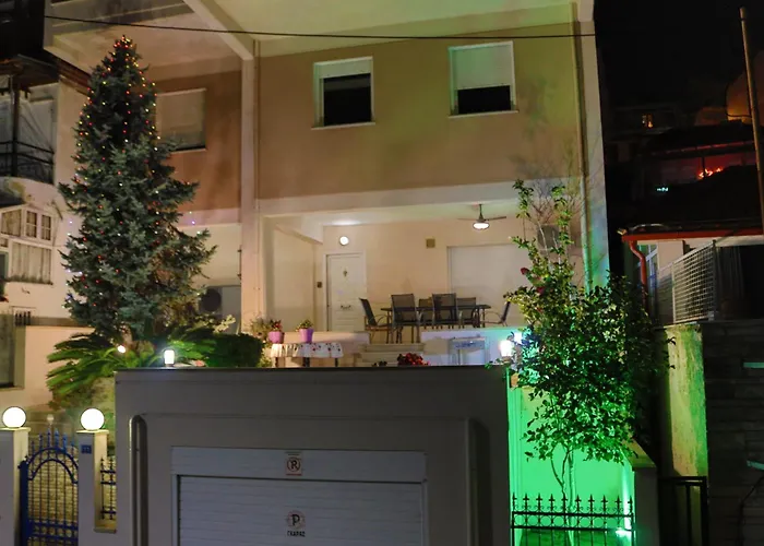 Lovely With Beautiful Garden Kavala